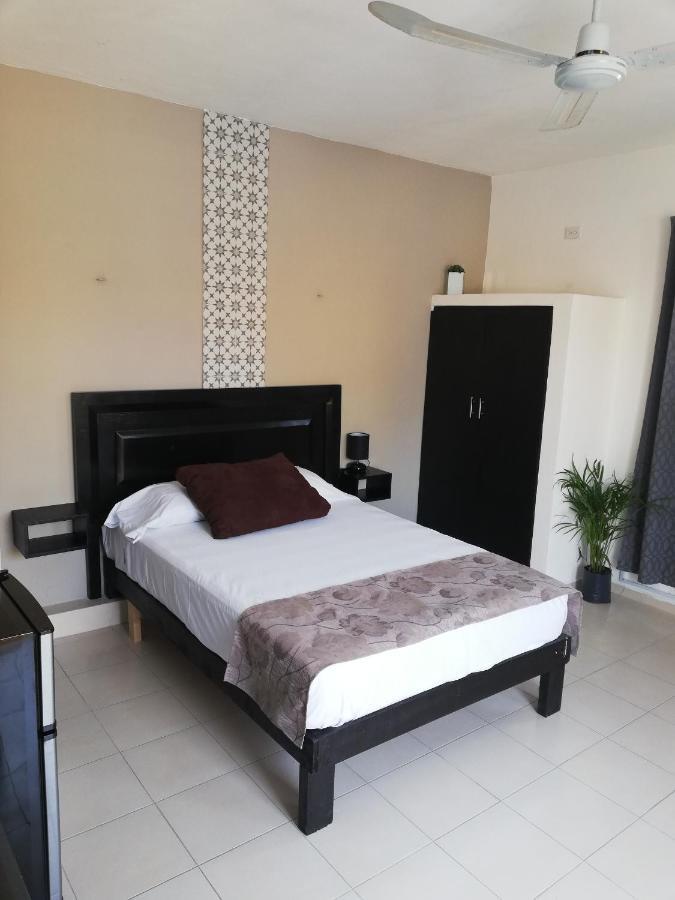 Departamento Economico Cerca Del Centro #1 Lägenhet Valladolid  Exteriör bild